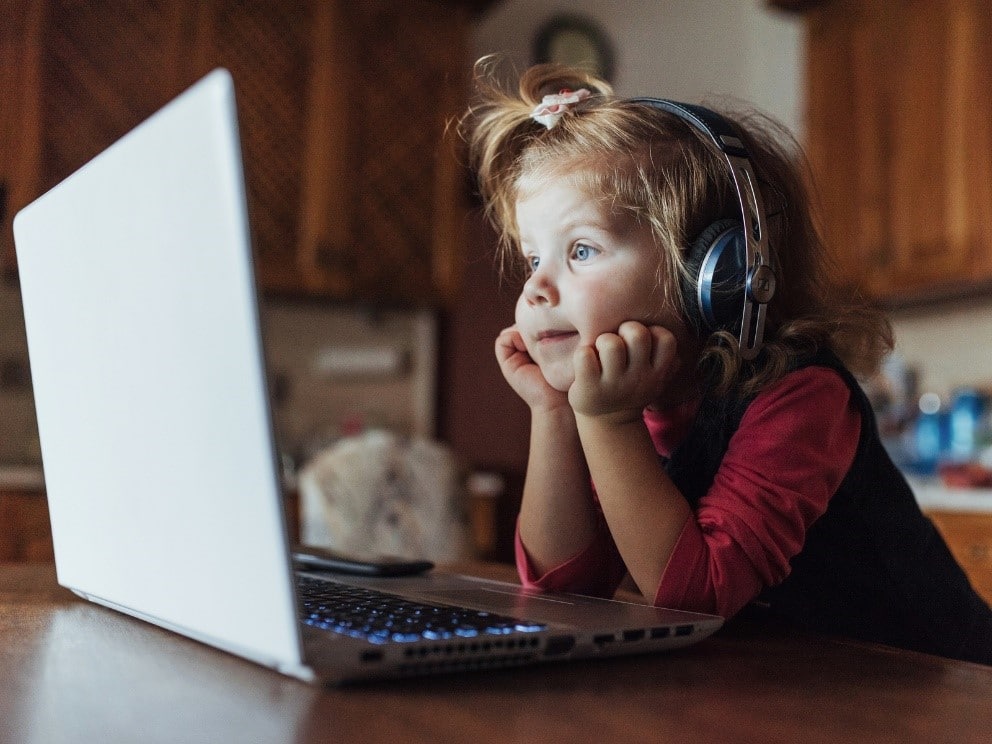 Crianças e internet: como encontrar o equilíbrio
